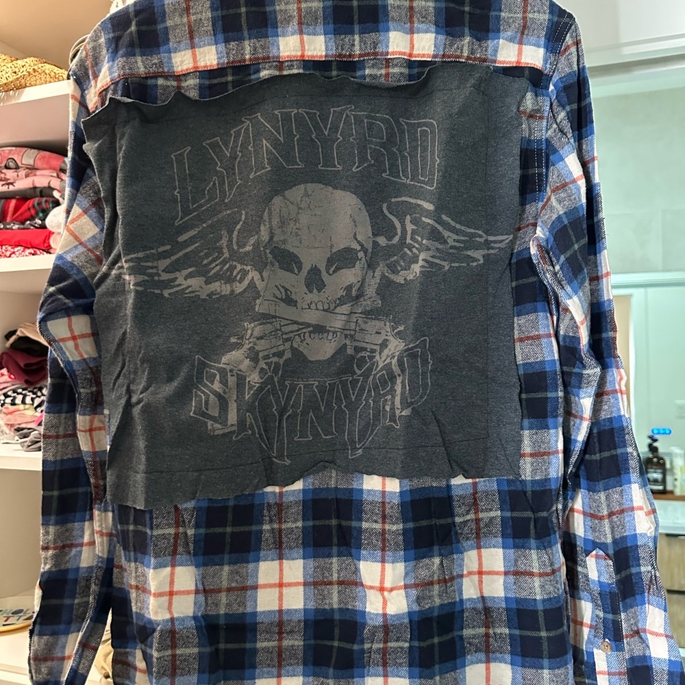 Modern Vintage Lynyrd Skynyrd Blue and Gray Plaid Shirt